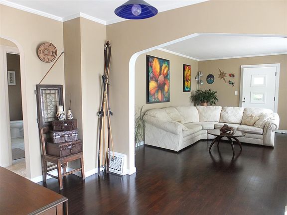 5th image of 26297 Lake Dr