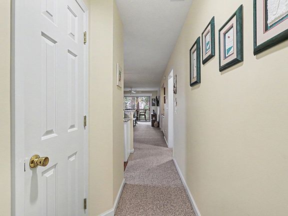 3rd image of 227 Pinehurst Ln. #6F