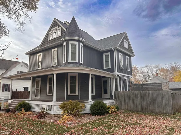 837 Water St, Webster City, IA 50595