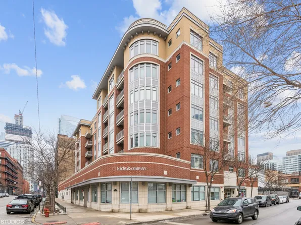 657 W Fulton St Unit 706P, Chicago, IL 60661