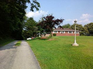 2917 Conway Wallrose Rd, Baden, PA 15005