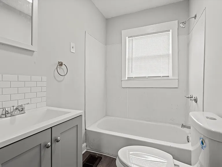 6915 Agnes Ave #1 — Photo 15