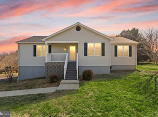 9315 Stonegate Ln, Rhoadesville, VA 22542