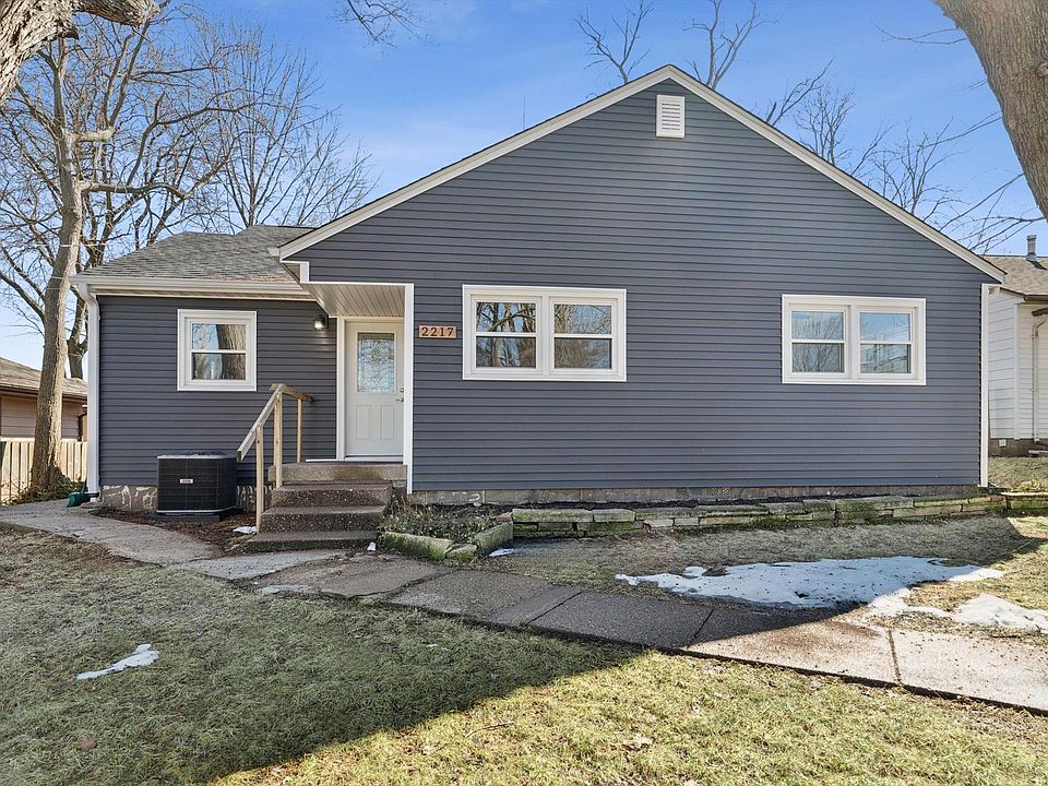 1st image of 2217 W 13th St