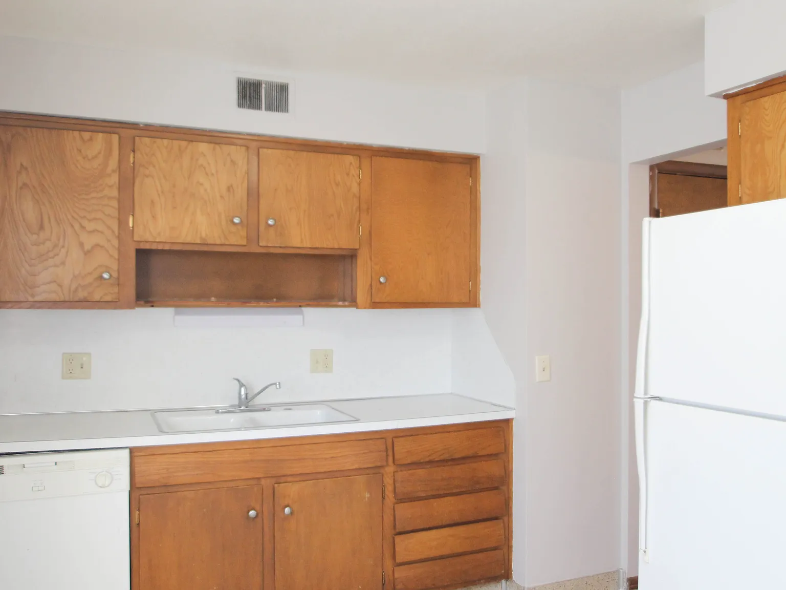 Barnes 7303 Decatur St — Photo 2