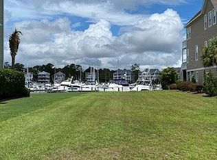 2754 Long Bay Dr, Southport, NC 28461