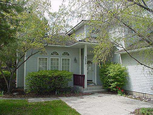 2nd image of 3030 Sandstone Dr