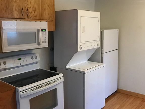 4th image of 775 Clement St #2