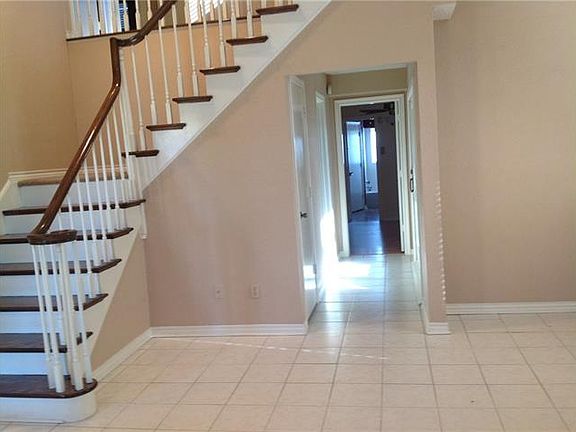 5th image of 2525 Melissa Ln