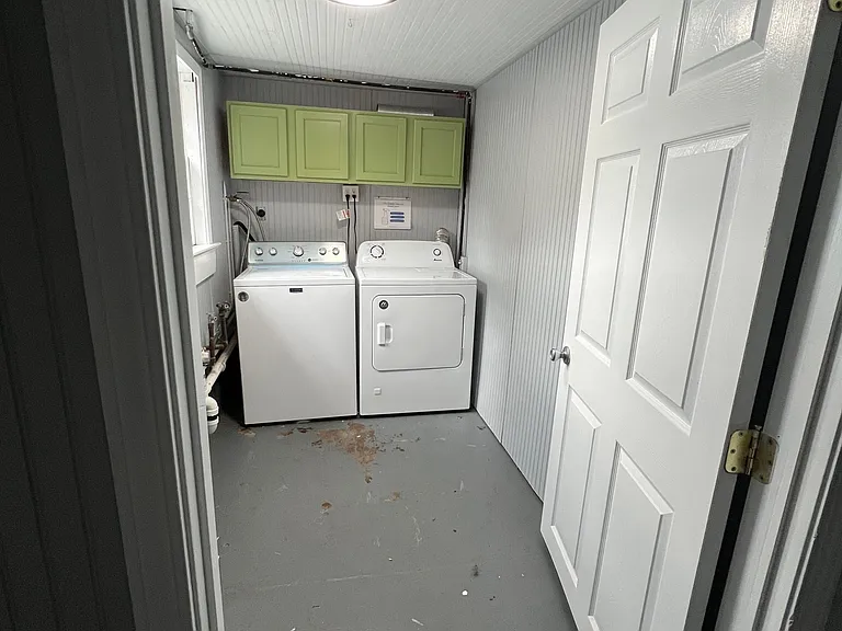 2427 Broadway St #B — Photo 11