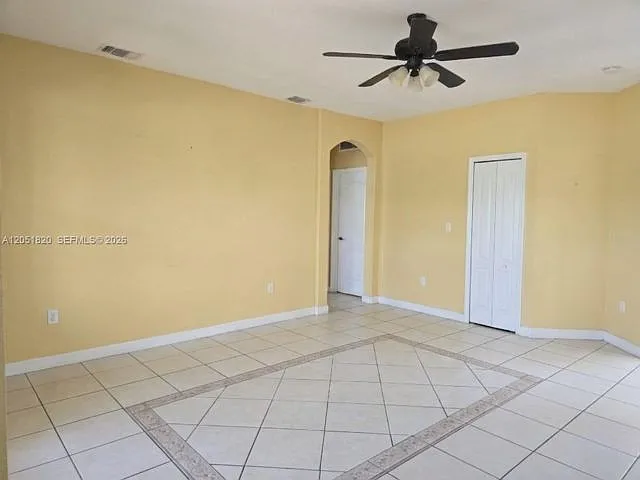 15350 SW 11th St — Photo 17