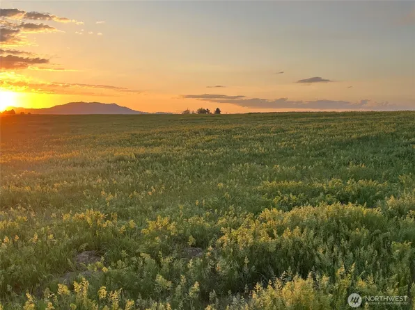 450 Bohart Road, Wenatchee, WA 98801