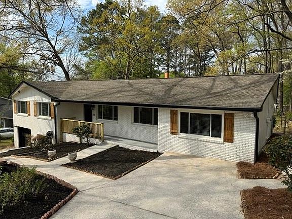 3rd image of 1143 Rebel Ridge Dr