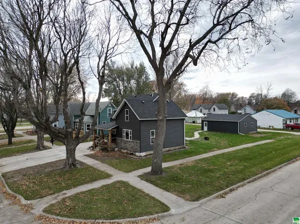 202 Buena Vista St, Alta, IA 51002
