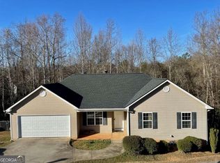 95 Mountain Overlook Dr, Cleveland, GA 30528