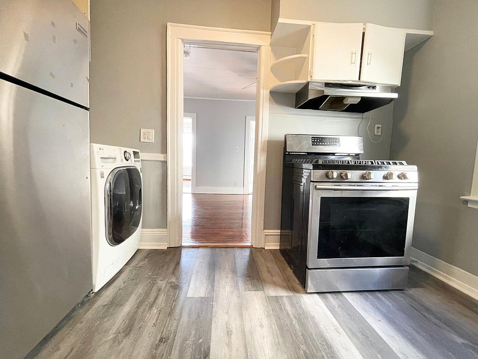 1st image of 1016 Jericho Tpke #2B