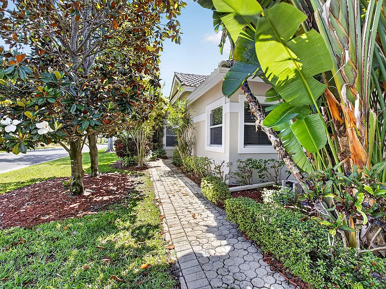 6694 NW 26th Way — Photo 5