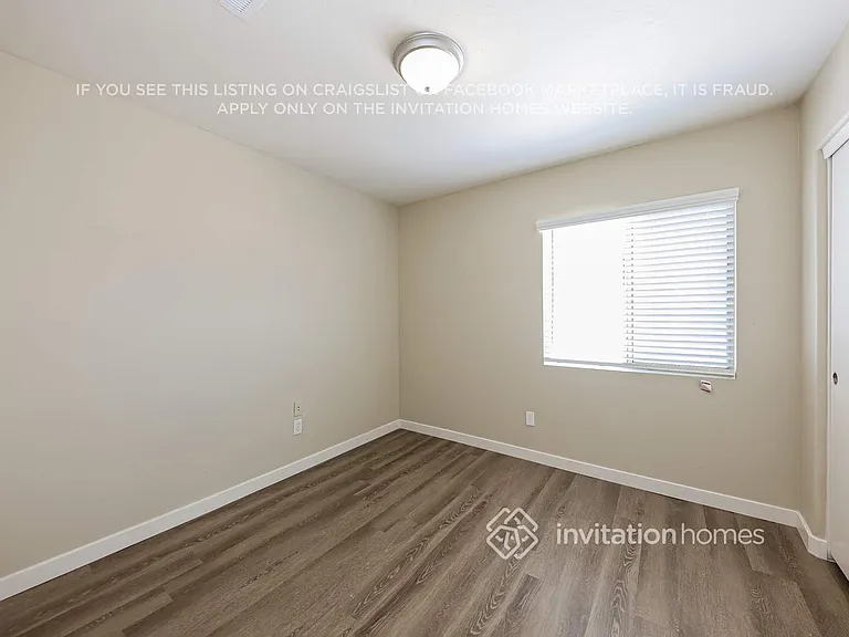 12002 W Aster Dr — Photo 9