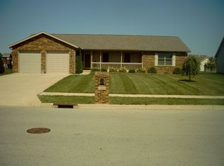 450 Burdick Dr, Washington Court House, OH 43160