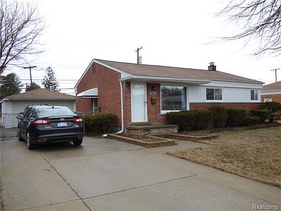 2nd image of 1135 Radcliff St