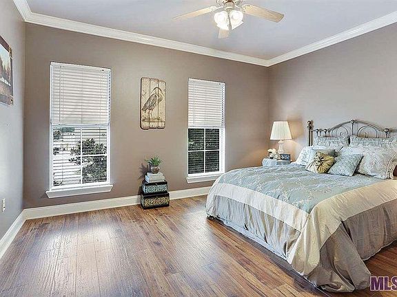 Master bedroom has lots of room for king size bed