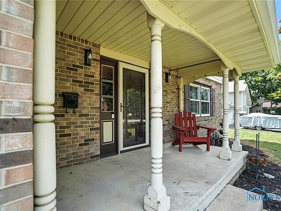 4th image of 1133 Glen Meadow Dr