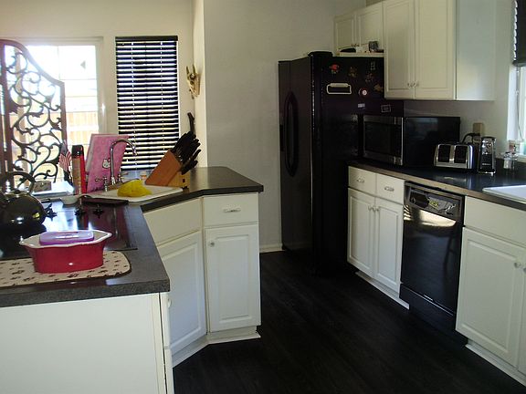 2nd image of 1120 Vipond Dr