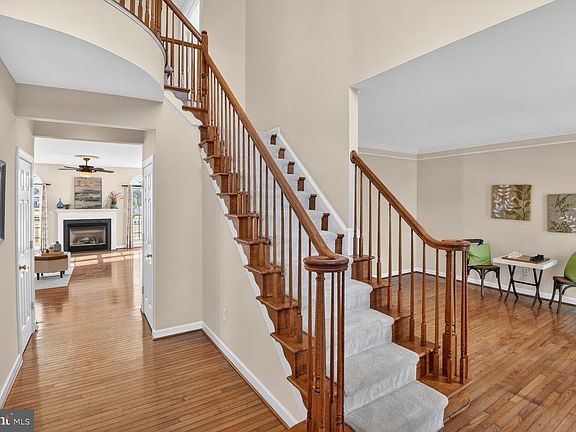 3rd image of 15230 Briarcliff Manor Way