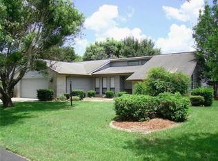 34421 Cedarfield Dr, Dade City, FL 33523