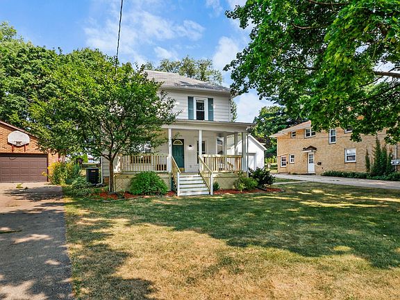 5th image of 243 N Bristol St