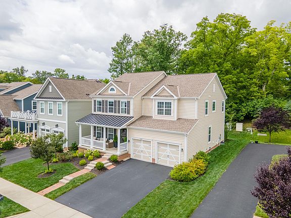 2nd image of 1323 Leesland Dr