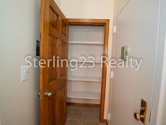 5th image of 27-10 23rd Ave #F2