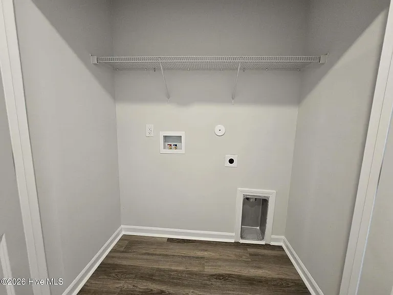 7091 Woodline Dr SW — Photo 9