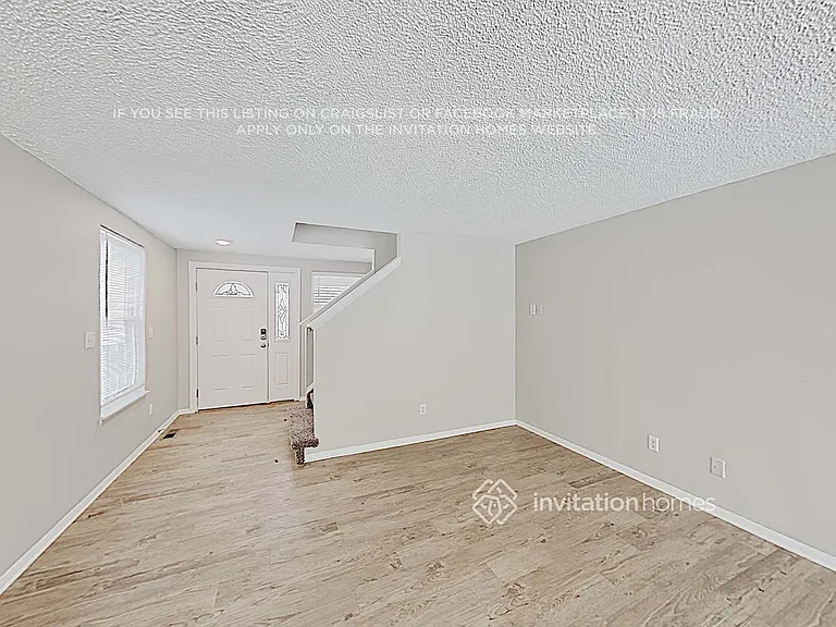 22320 E Princeton Dr — Photo 5