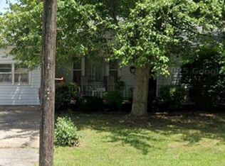 1352 S Fort Ave, Springfield, MO 65807