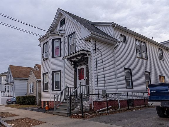 2nd image of 16 Bulfinch St