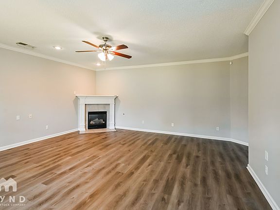 3rd image of 6298 Ivy Trails Dr