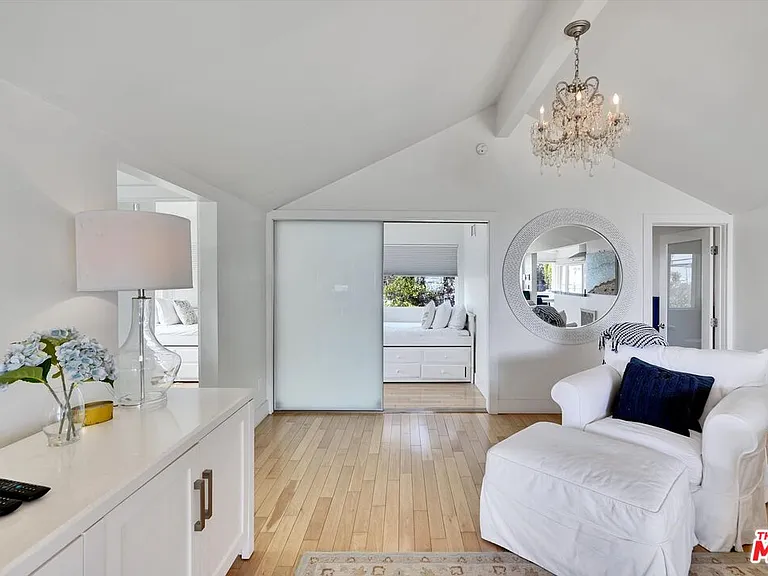 3966 Las Flores Canyon Rd — Photo 26