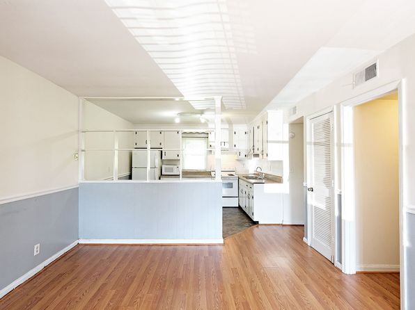 108 Jefferson Hwy APT 11