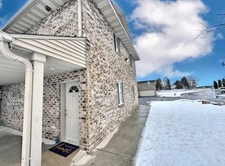 3331 N Casaloma Dr APT 21, Appleton, WI 54913