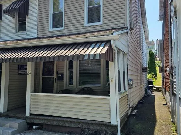 134 W Ridge St, Coaldale, PA 18218