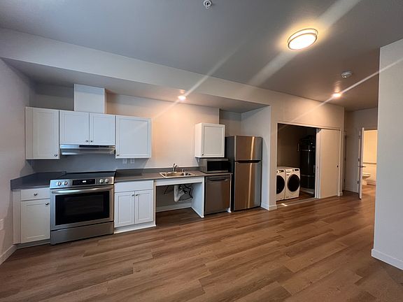 2nd image of 2929 NE 65th Ave #211