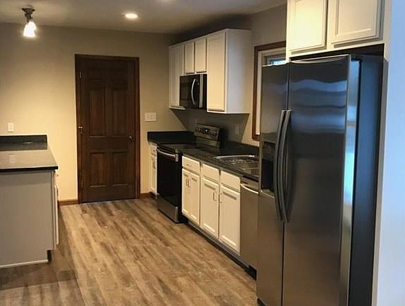 4th image of 2655 Nacoma Pl