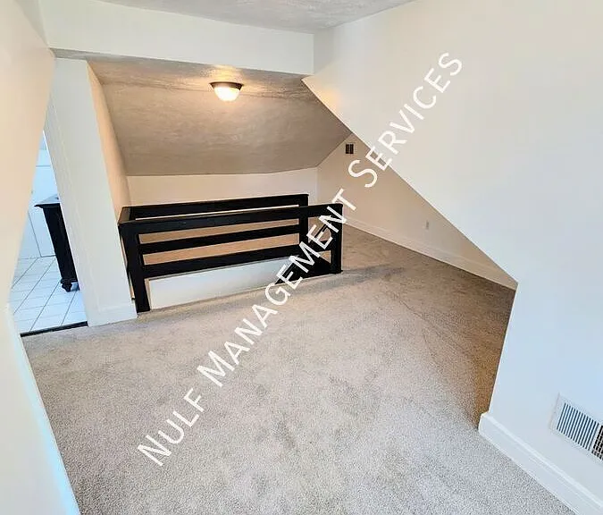 3513 Penn Ave — Photo 7