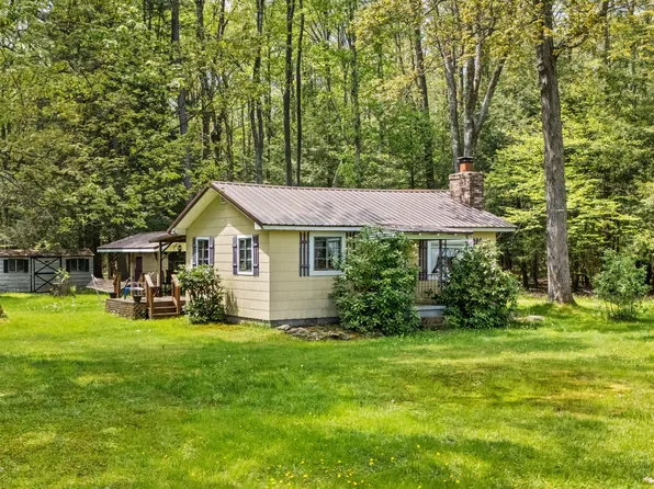297 Egypt Rd, Brockway, PA 15824