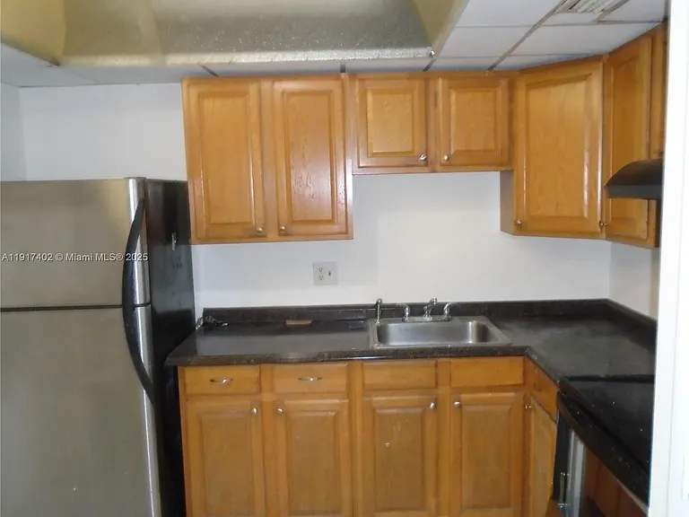 4174 Inverrary Dr #1004 — Photo 26
