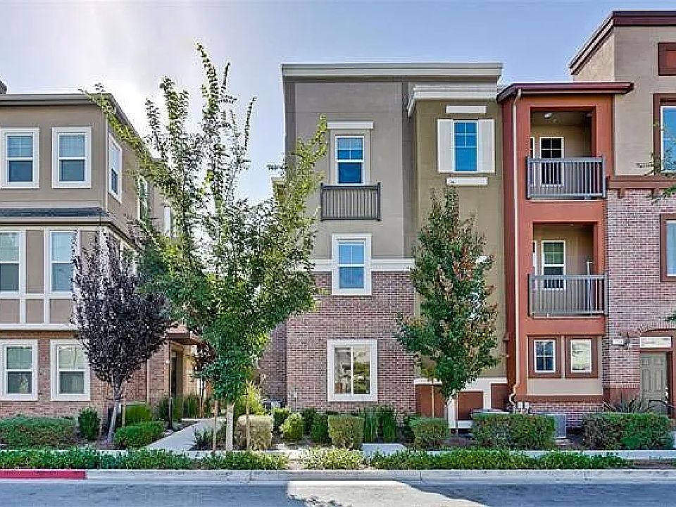 Here is the look of the external of townhouse