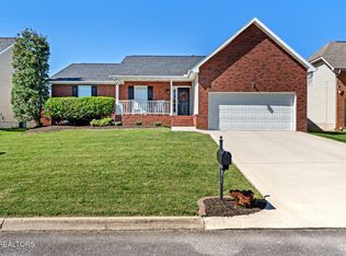 2121 Blue Sage Ln, Knoxville, TN 37924