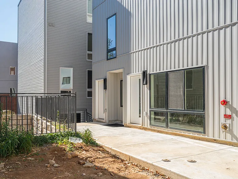 Temple Off-Campus Housing — Photo 90