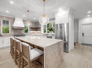150 Fruit St, Hopkinton, MA 01748